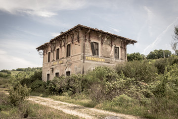 vecchia stazione ferroviaria 
