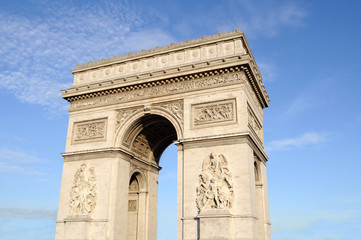 Fototapeta na wymiar Arc de Triomphe in Paris, France