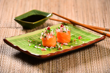 Gunkan Sushi