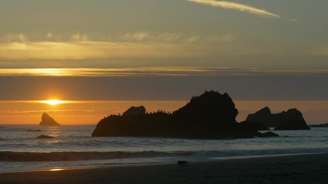Sunset at Harris Beach, Brookings, Oregon