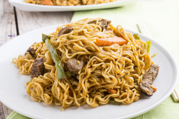Noodles and vegetables