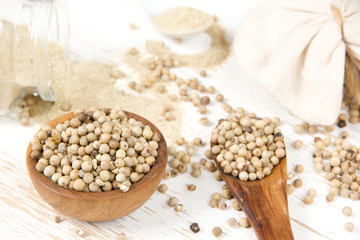White Pepper Heaps