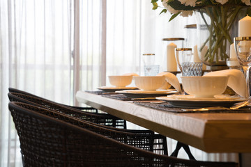 dinning table