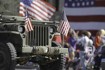 Military Jeep in Parade - obrazy, fototapety, plakaty