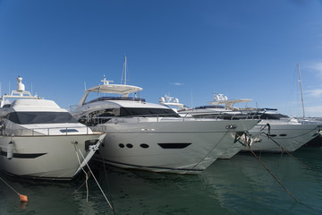 Vistas de puerto Banús, Marbella