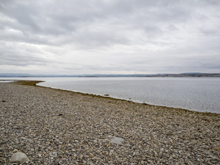 Steinig Teil2, steiniger Strand am Meer
