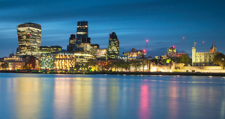 Fototapeta na wymiar Nice view on the financial district of London 