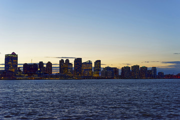 Naklejka premium View from Esplanade to Jersey City skyline in the evening