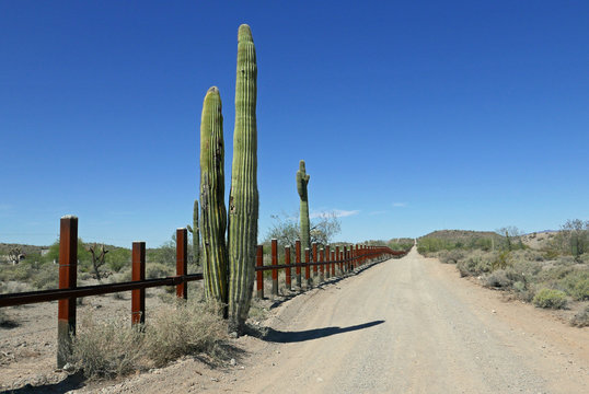 Border fence between Arizona and Mexico