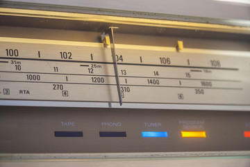 Vintage Stereo Receiver Dial Pointer