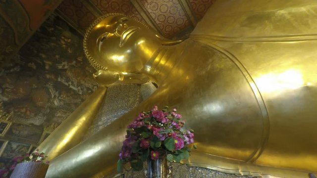 golden buddha in bangkok