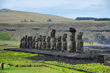  Moai statues of Tongariki on Easter Island 
 - obrazy, fototapety, plakaty