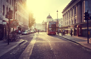 Papier Peint photo Londres Coucher du soleil près de Trafalgar Square, Londres, Royaume-Uni
