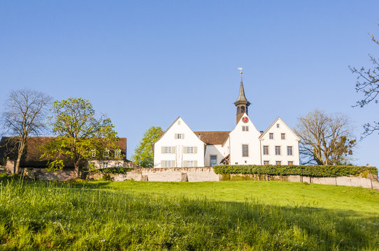 Binningen, Kirche, St. Margareten-Kirche, Margarethenkirche, H&uuml;gel, Spazierweg, Aussichtspunkt, Landwirtschaft, Wanderweg, Fr&uuml;hling, Schweiz