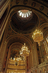 Fototapeta na wymiar Inside in the Timisoara Orthodox Cathedral 4
