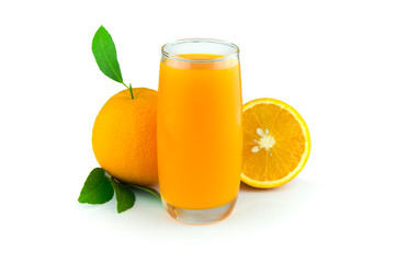 orange juice and slices of orange