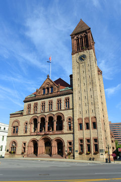 Albany City Hall Was Built In 1880 With Richardson Romanesque Style By Henry Hobson Richardson. The Building Is Served As The Seat Of Government Of Albany City In Downtown Albany, New York State, USA.