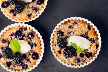 Berry mini tarts