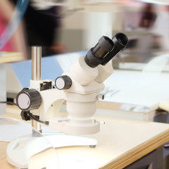 Dentist microscope for a teeth