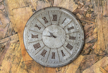 Wall clock old rusty grunge on wooden wall background, (with clipping path)