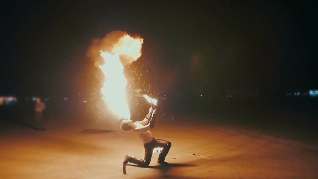 Impressive fire show