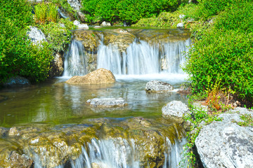 Wasserfall in traumhafter Natur