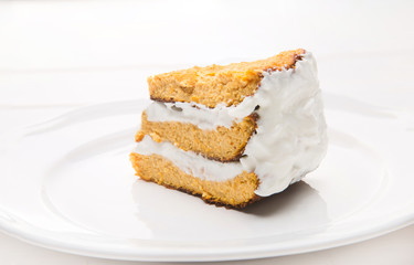 Carrot cake with natural yoghurt