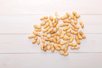 Fruits peanut in shell and peeled