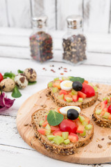 bruschetta with tomato