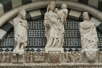 Battistero di San Giovanni in Corte / San Giovanni in Corte baptistery.
