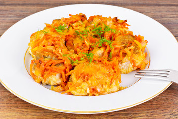 Fish in Greek with Onion and Carrot