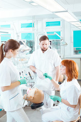 Obraz premium Watch carefully, there's no room for mistakes