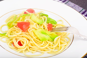 Spaghetti with Zucchini, Tomatoes, Parmesan Cheese, Garlic