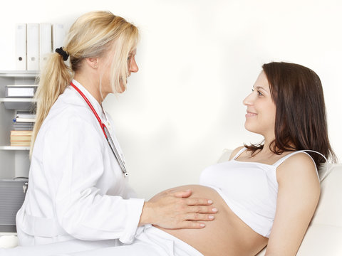 Doctor with pregnant woman