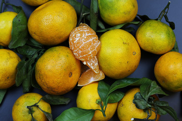 mandarin fruit isolate black