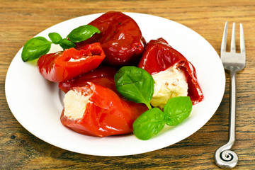 Paprika Stuffed with Goat Cheese