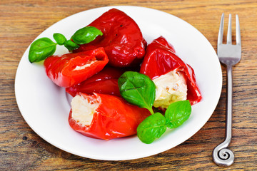 Paprika Stuffed with Goat Cheese
