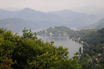 Blick auf Lago di Orta, Piemont, Italien