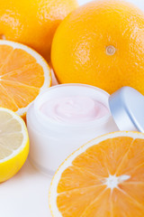 Beauty facial cream with vitamin C