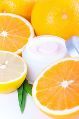 Beauty facial cream with vitamin C