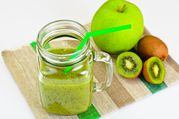Kiwi and Apple Fresh Juice