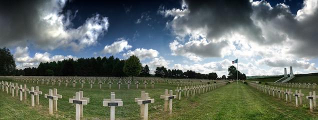 Cimetière militaire français dans le Nord de la France