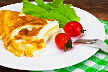 Healthy and Diet Food: Scrambled Eggs with Tomato, Lettuce and V