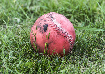 Dirty red ball
