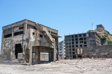 Fototapeta premium Destroyed buildings on Gunkajima (Hashima Island ) in Japan
