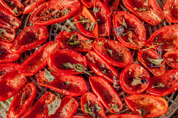 Sun-dried tomatoes with herbs