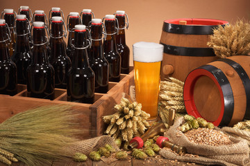 Bierträger mit Bierglas