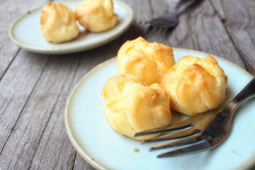 Cream Puffs
