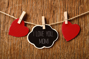 hearts and text I love you mom