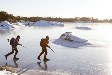 Men long-distance skating